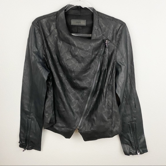 Blank NYC Black Venom Coated Jacket Snake Python Print - Picture 6 of 12